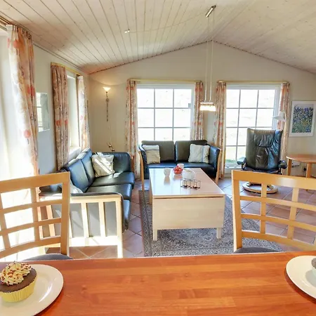 Karlina - 100m From The Sea By Interhome 펜션 링쾨빙